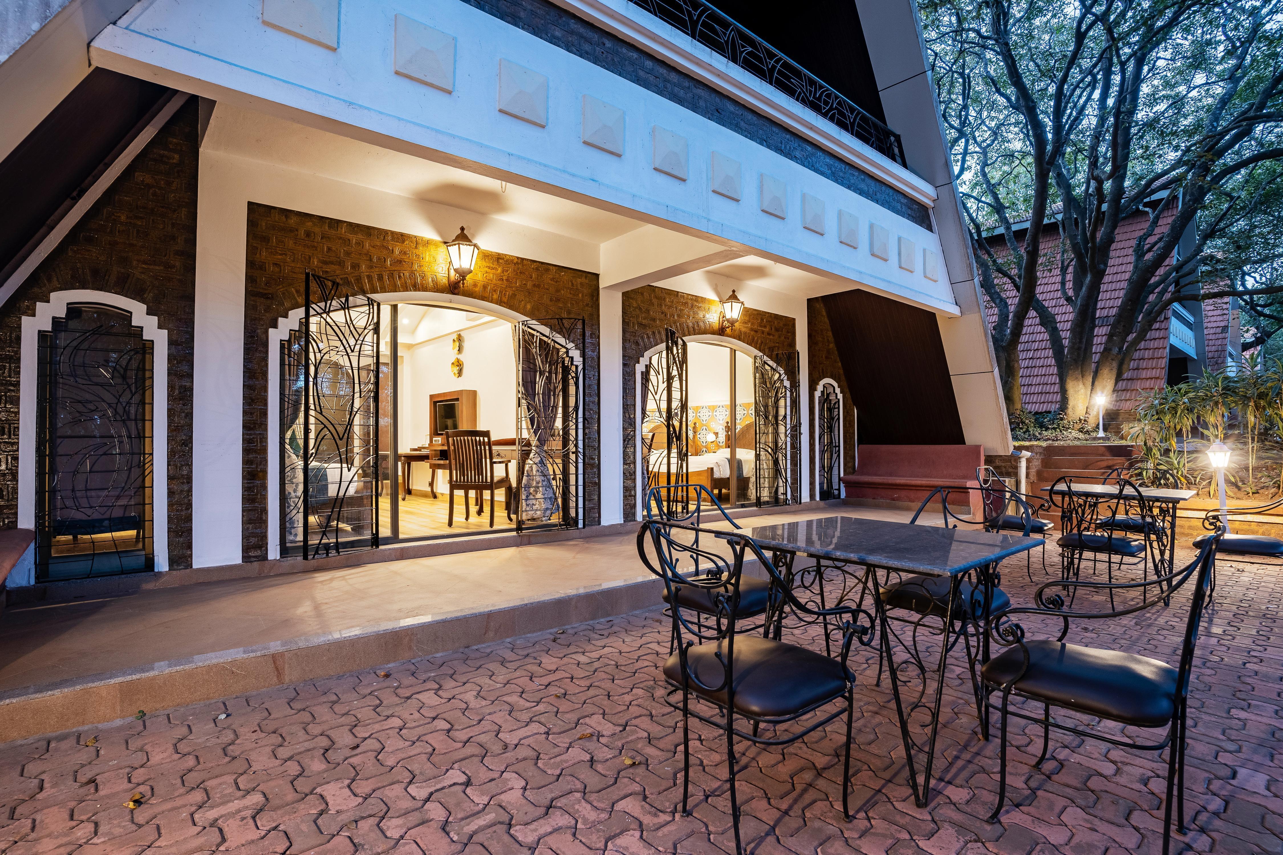 Valley View Grand Hotel & Resort, Panhala