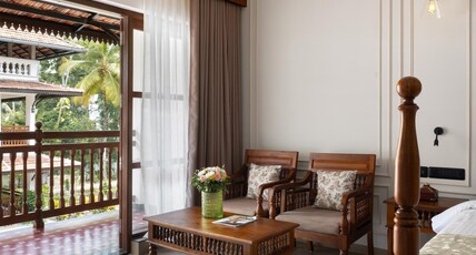 Sanskreti Room Type - Pool View Double Room