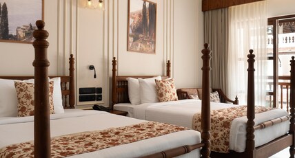 Sanskreti Room Type - Pool View Twin Room