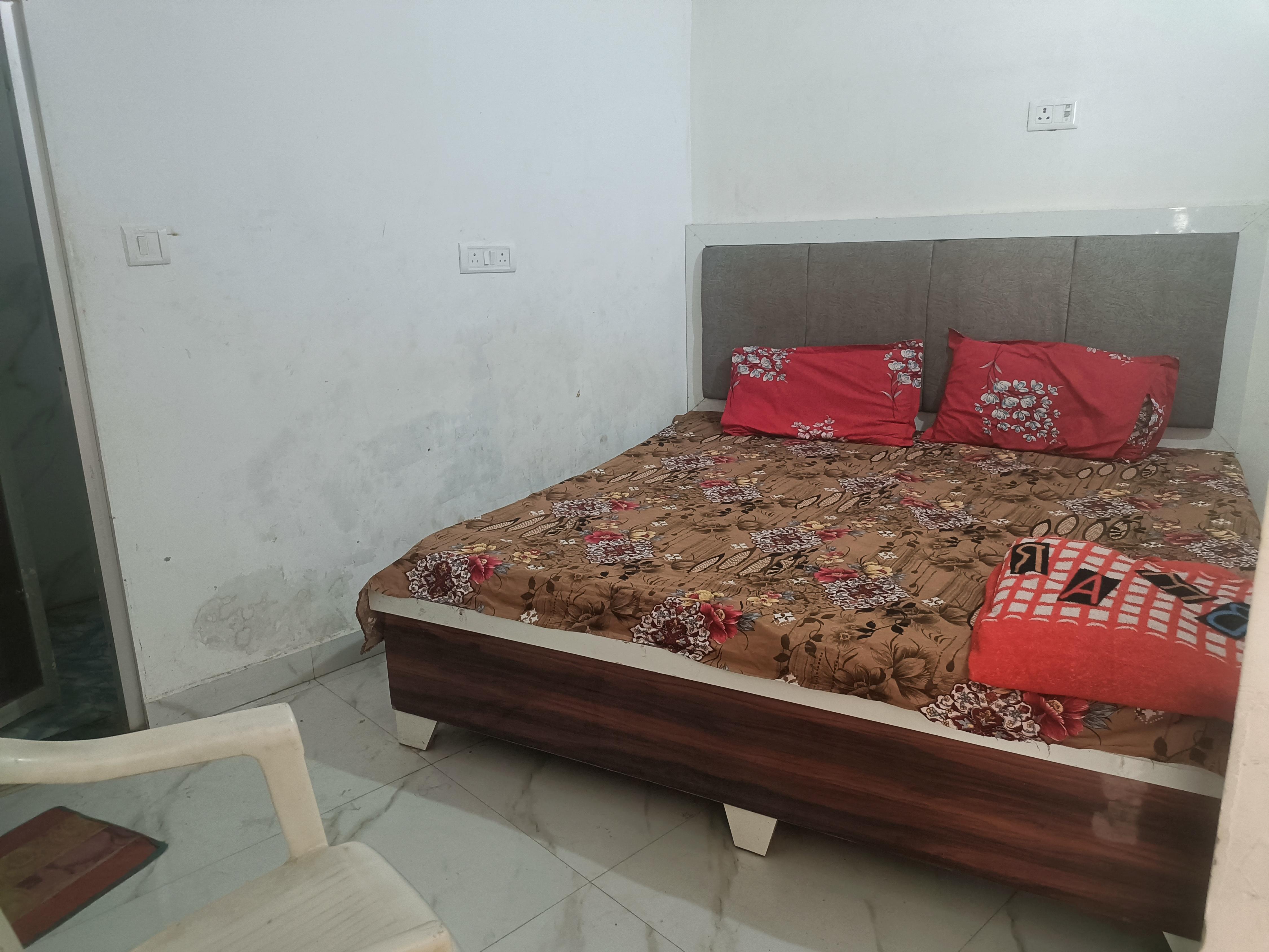 Sangam guest house Room Type - Bedroom 3