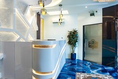 Photos of Brown Inn Luxury Hotel, Near US Consulate, BKC