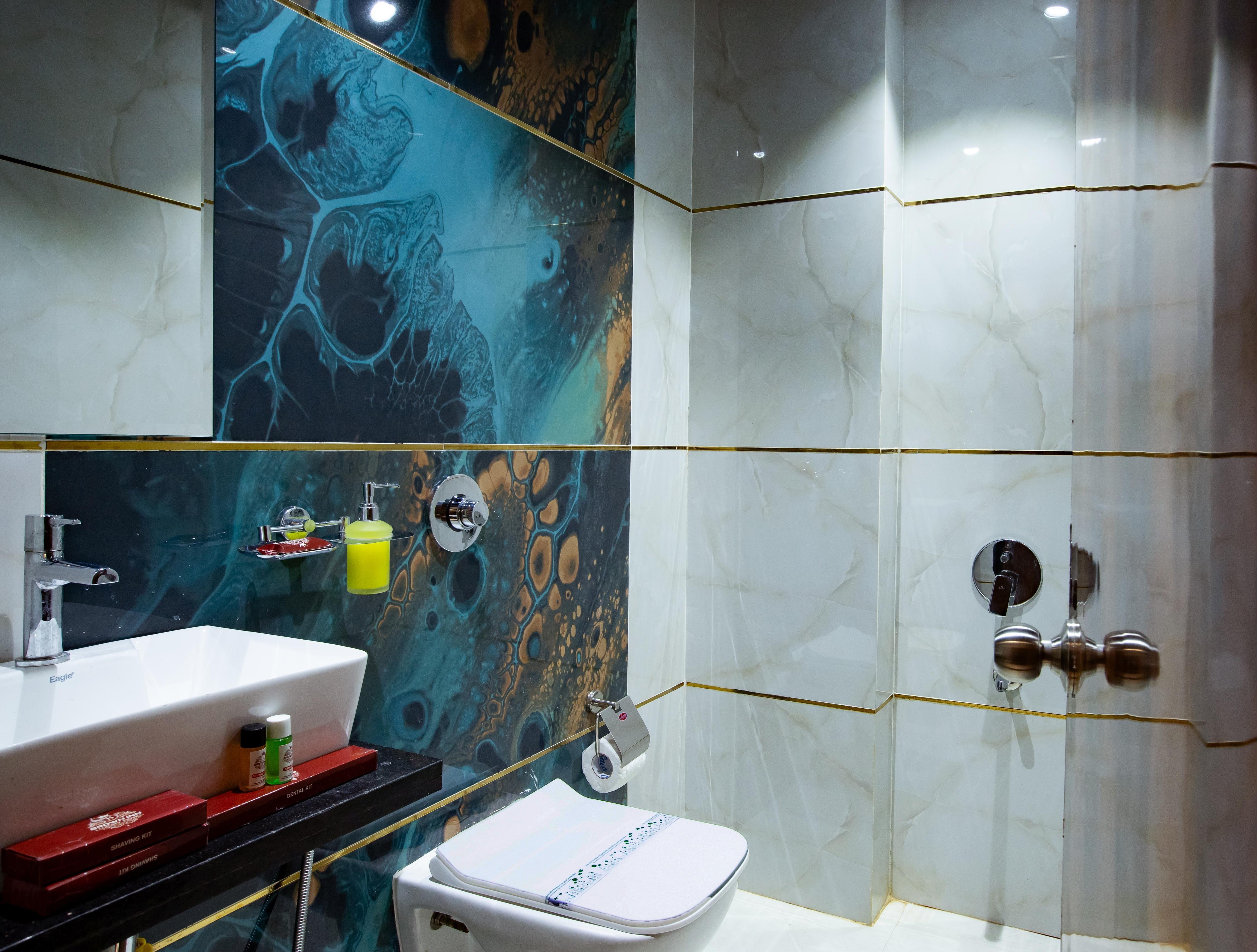 Brown Inn Luxury Hotel, Near US Consulate, BKC - Tap to explore photos