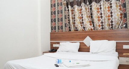 HOTEL JAY BHAWANI Room Type - Deluxe AC Room
