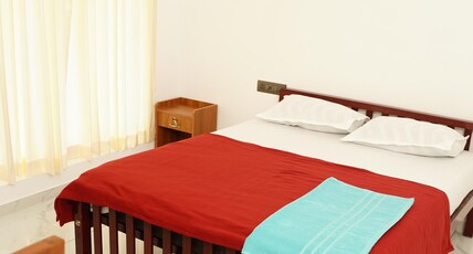 Twilight Stays Cherai Beach Room Type - Deluxe AC Room