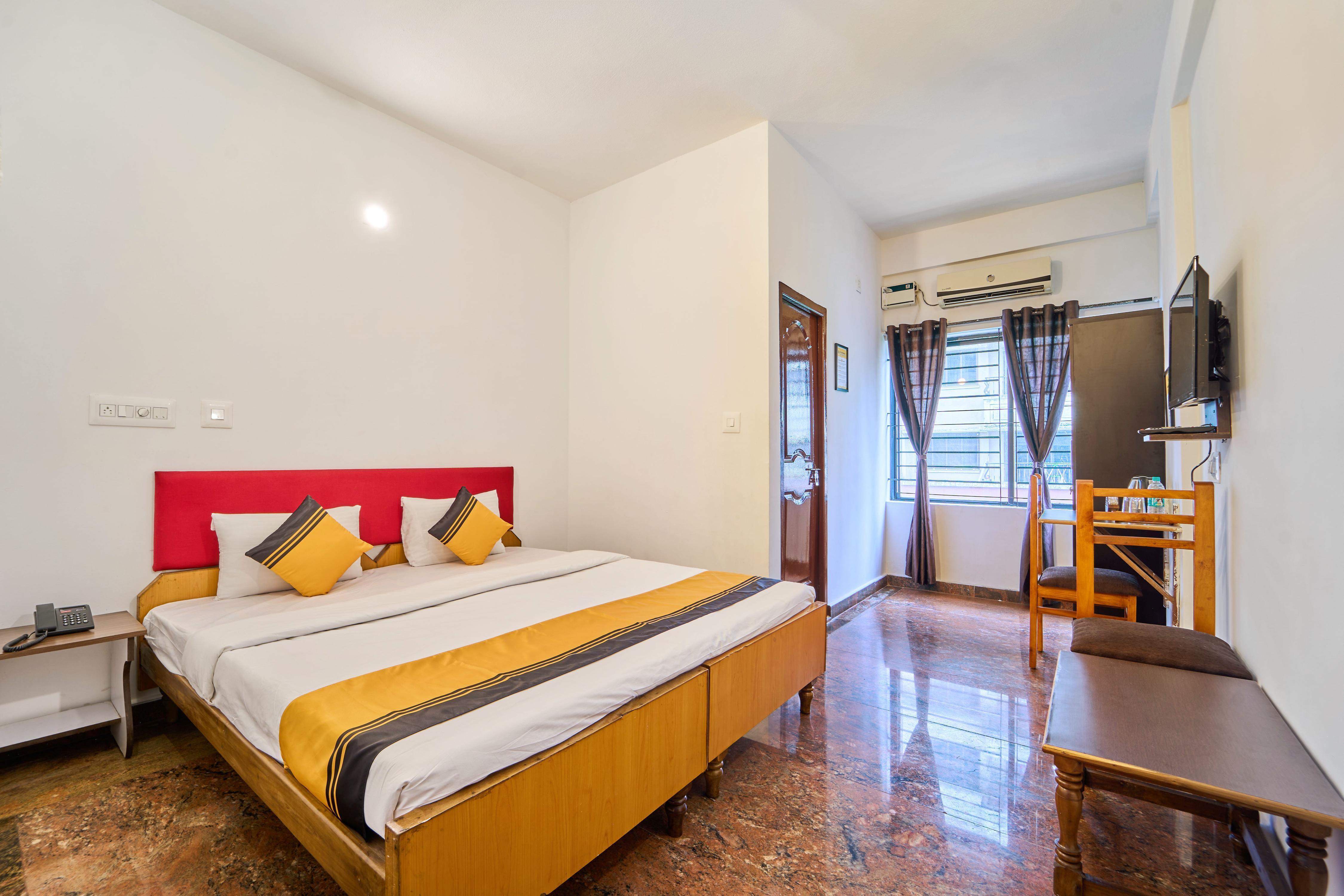 Itsy Hotels R S Bhavan, 2 km from MIT Gate