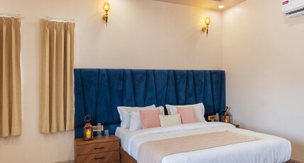 Gold Palm Resort by Alaya Stays Room Type - Elegant Room Gold Palm Resort by Alaya Stays Room Type - Elegant Room