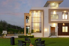 ELIVAAS Signature Lush Haven | 4 BHK Retreat with Pvt Pool