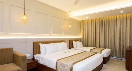 Amritara The Samagam Room Type - Family Room with Balcony (River View) Amritara The Samagam Room Type - Family Room with Balcony (River View)