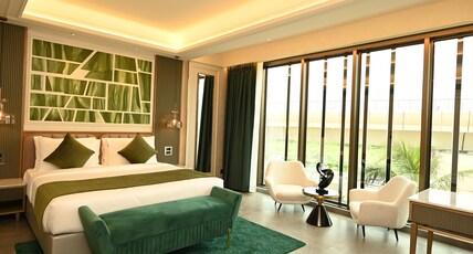 NX Elit Room Type - Deluxe Room with City View