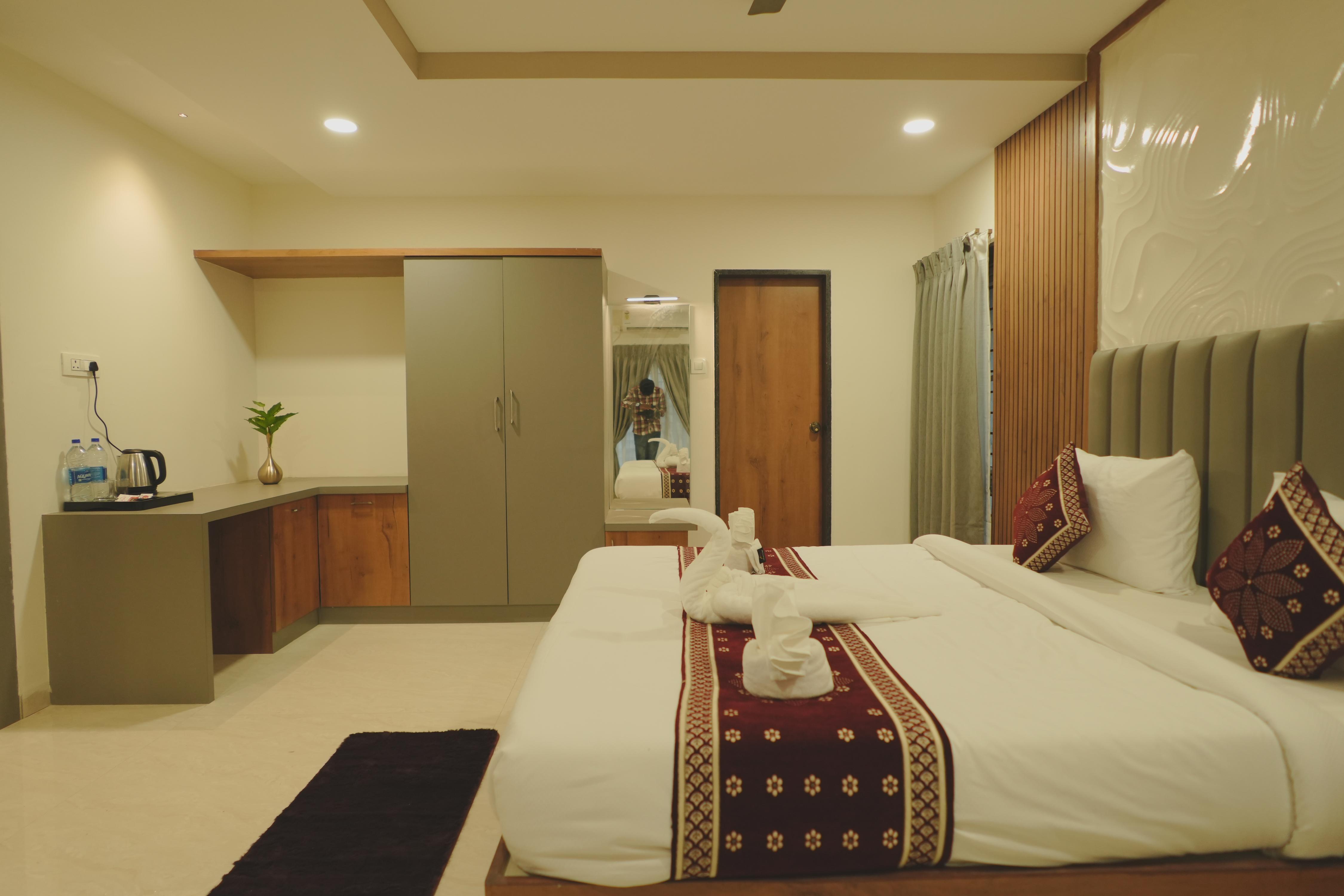 HOTEL ANANTH INN Room Type - Suite Room
