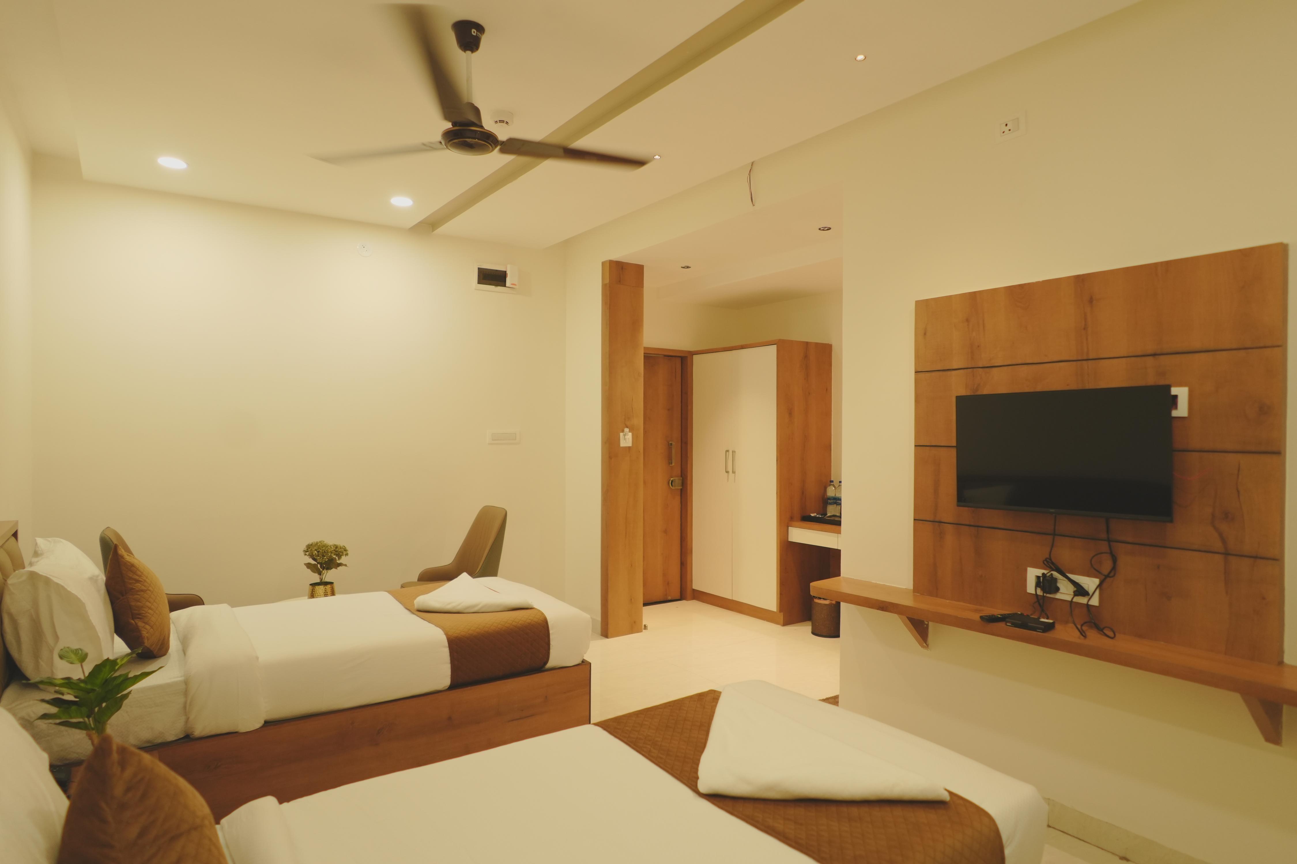 HOTEL ANANTH INN - Tap to explore photos