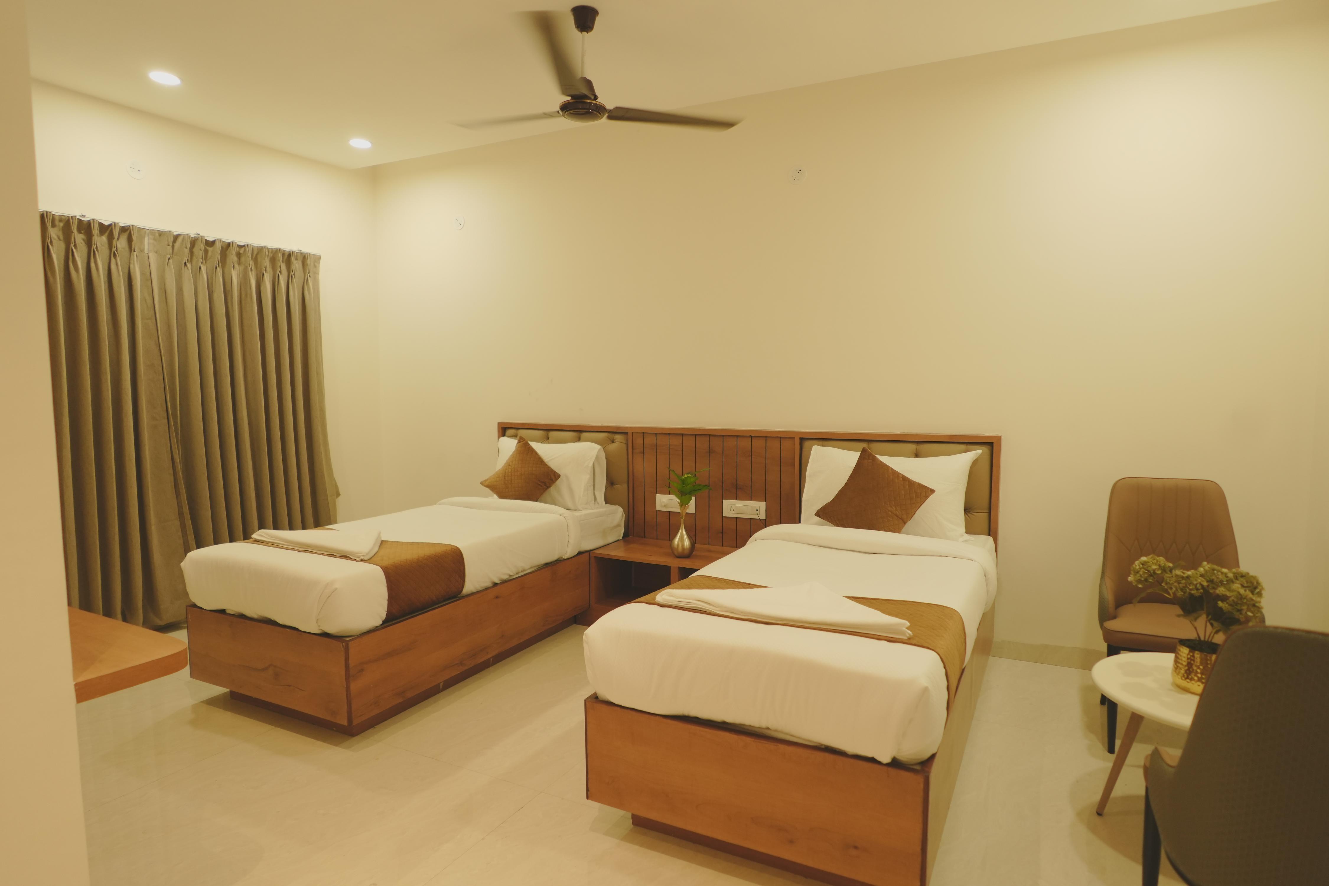 HOTEL ANANTH INN Room Type - Executive Twin Room