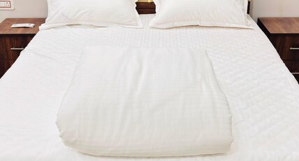 Chandrakunj Rentals & Homestays Room Type - Deluxe Room