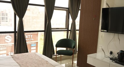 Hotel Surya Inn Room Type - Sweet Room