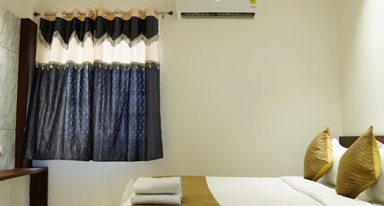 Hotel VijayaComfort Room Type - Deluxe Room Hotel VijayaComfort Room Type - Deluxe Room