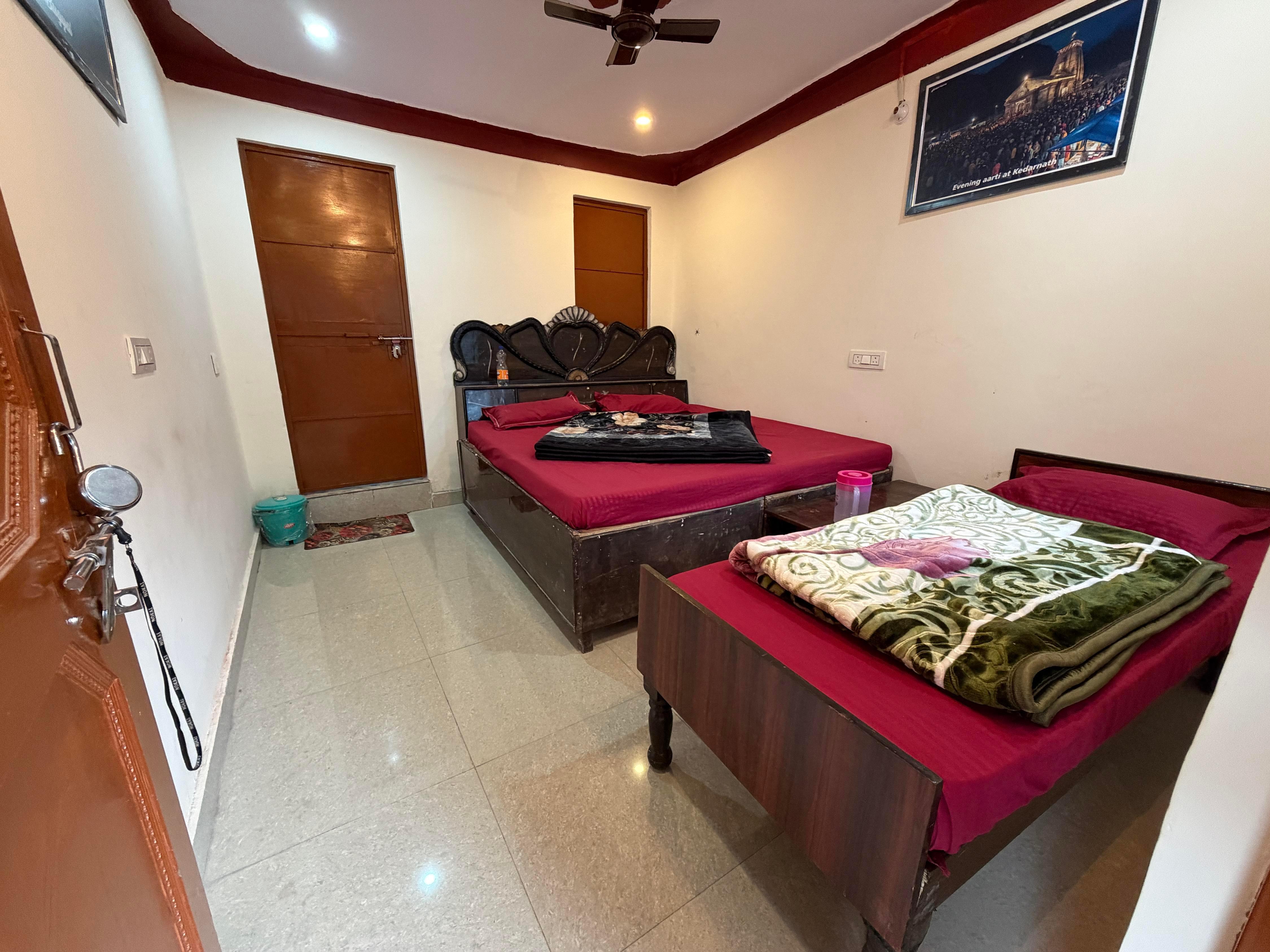 ganaga roop home stay Room Type - Bedroom 3