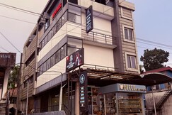 Address of Luxe Inn Edapally