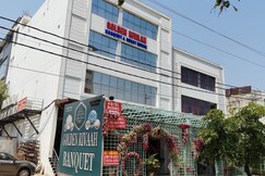 Address of Hotel Golden Riva