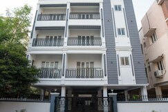 Address of SKYLINE SUITES