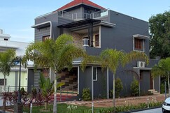 Sky Haven Resort - Private Pool Villa near ECR