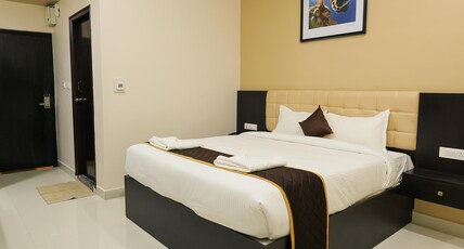 HOTEL RAAGA INN Room Type - Executive Room HOTEL RAAGA INN Room Type - Executive Room