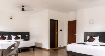 Sky Bridge Homes | Mountain Stay Near Glass Bridge Room Type - Family Rooms