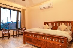 Lacus Boutique Villa