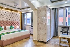 Treebo Premium Royal Gold Palace