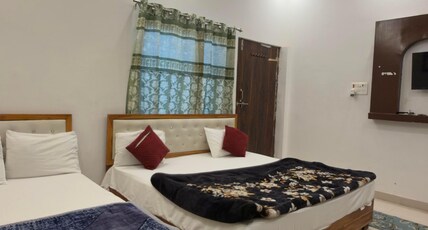 Amritt palace Near Ram Mandir Room Type - Family Room