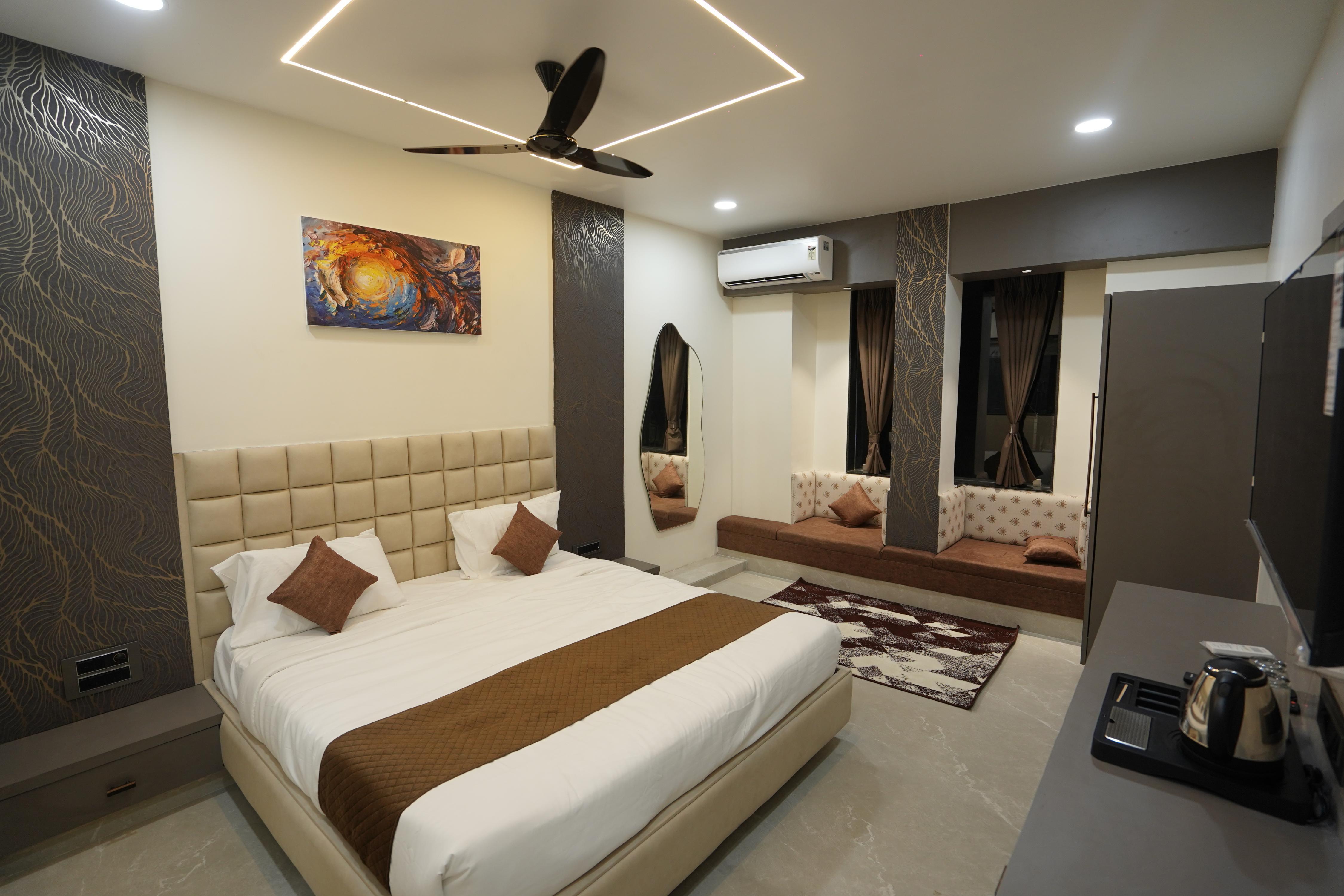 Ace Inn Hotel Room Type - Deluxe Room