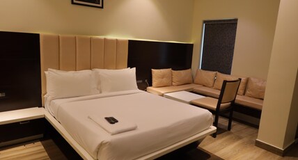 YAR INN CENTRAL Room Type - Superipor Suite Room