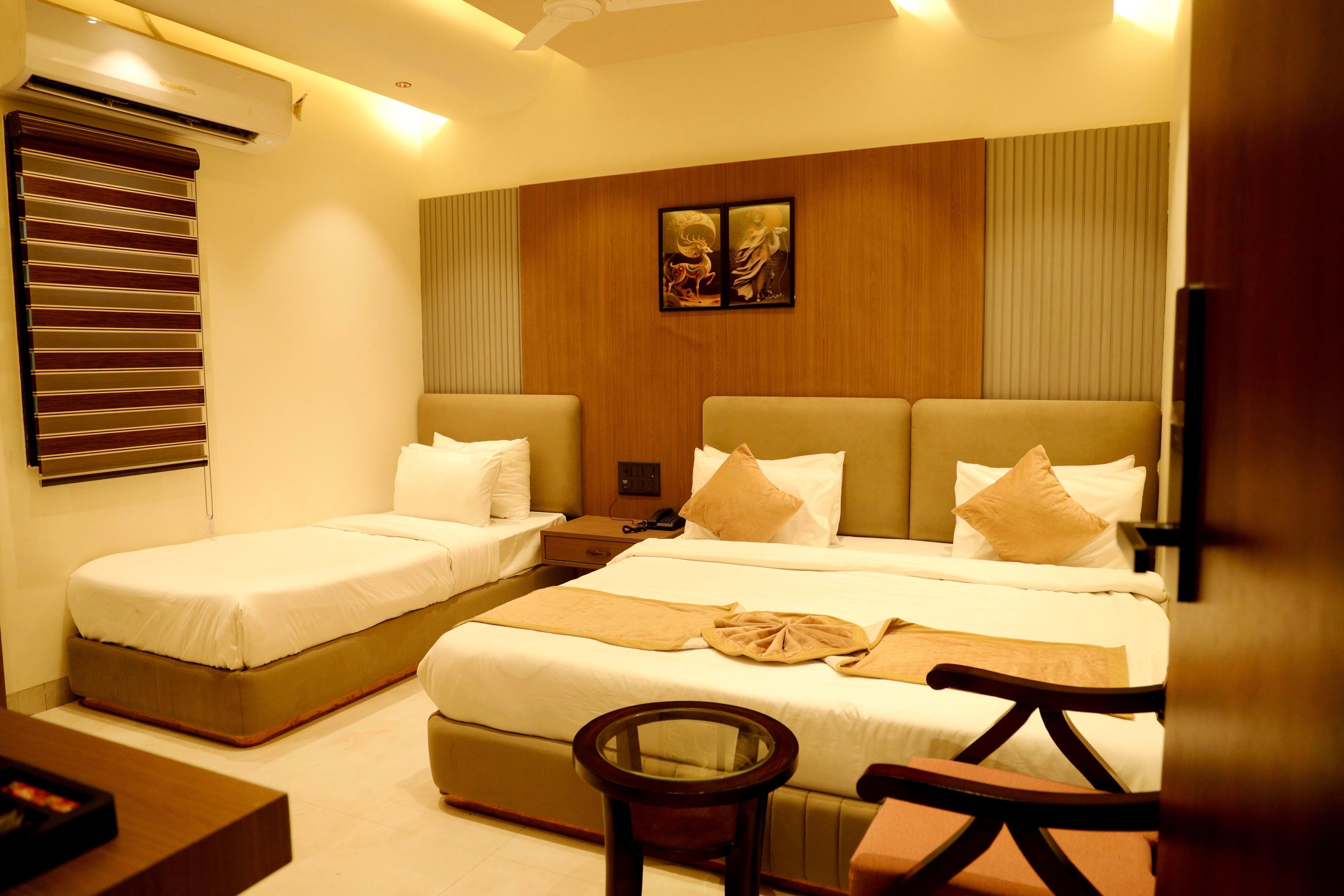 BABA PALACE GUEST HOUSE - Tap to explore photos