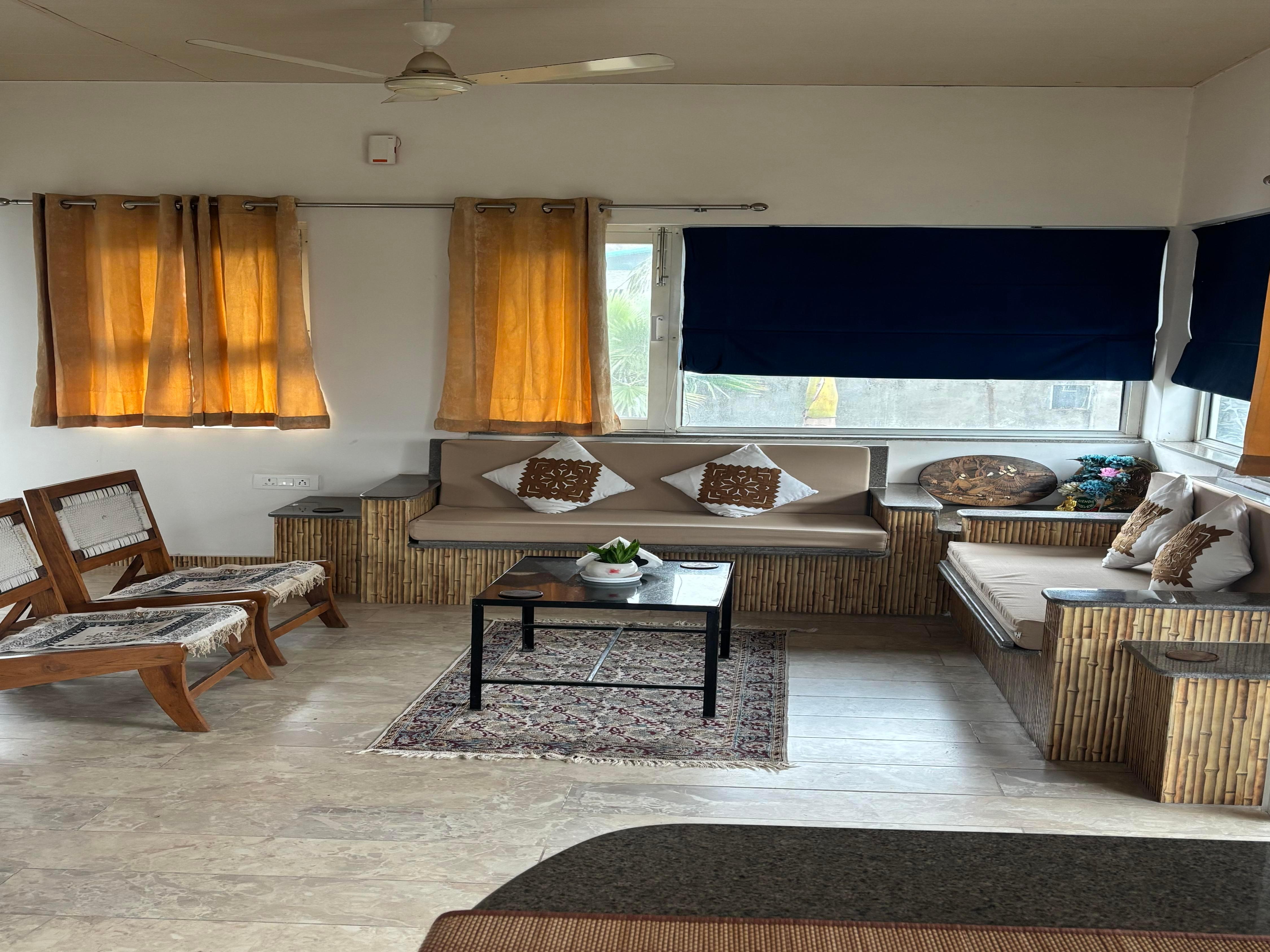 Dalipfarm River View Guestroom