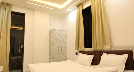 Hotel Vinayak Vista Room Type - Deluxe Room