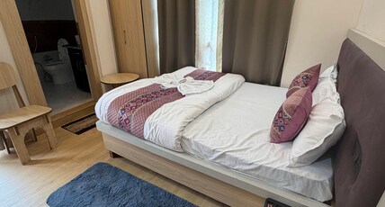 Hotel Royal ARK Room Type - Deluxe AC Room with Balcony and Harbour View 09