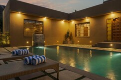 Claystone Retreat