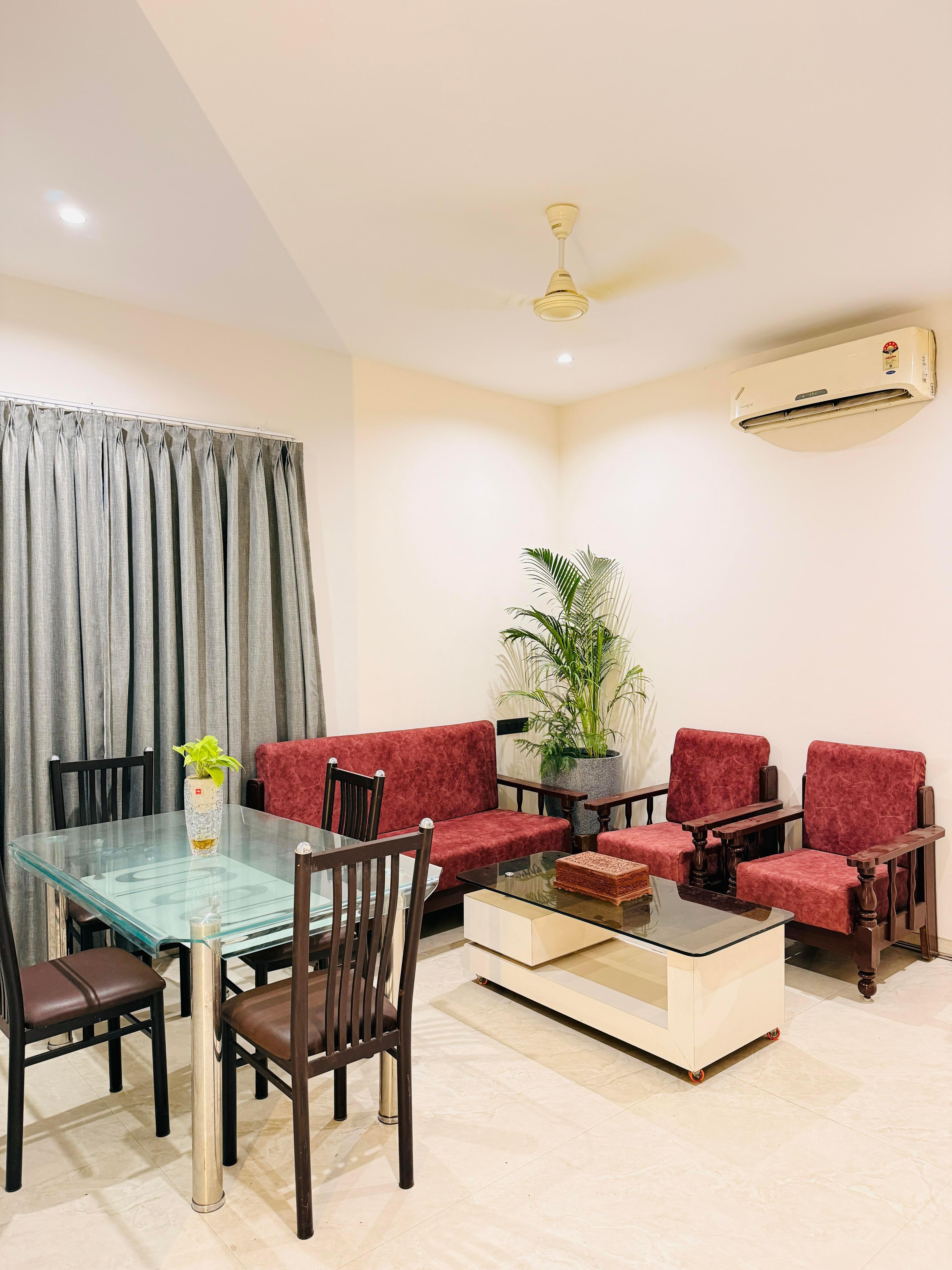 Homestay Mangala - Tap to explore photos