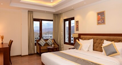 Hotel Aero Ladakh Room Type - Deluxe Room with Mountain View