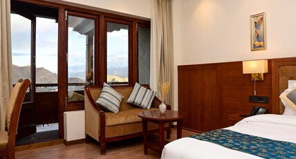 Hotel Aero Ladakh Room Type - Deluxe Room with Traditional Balcony
