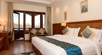 Hotel Aero Ladakh Room Type - Deluxe Room with Traditional Balcony