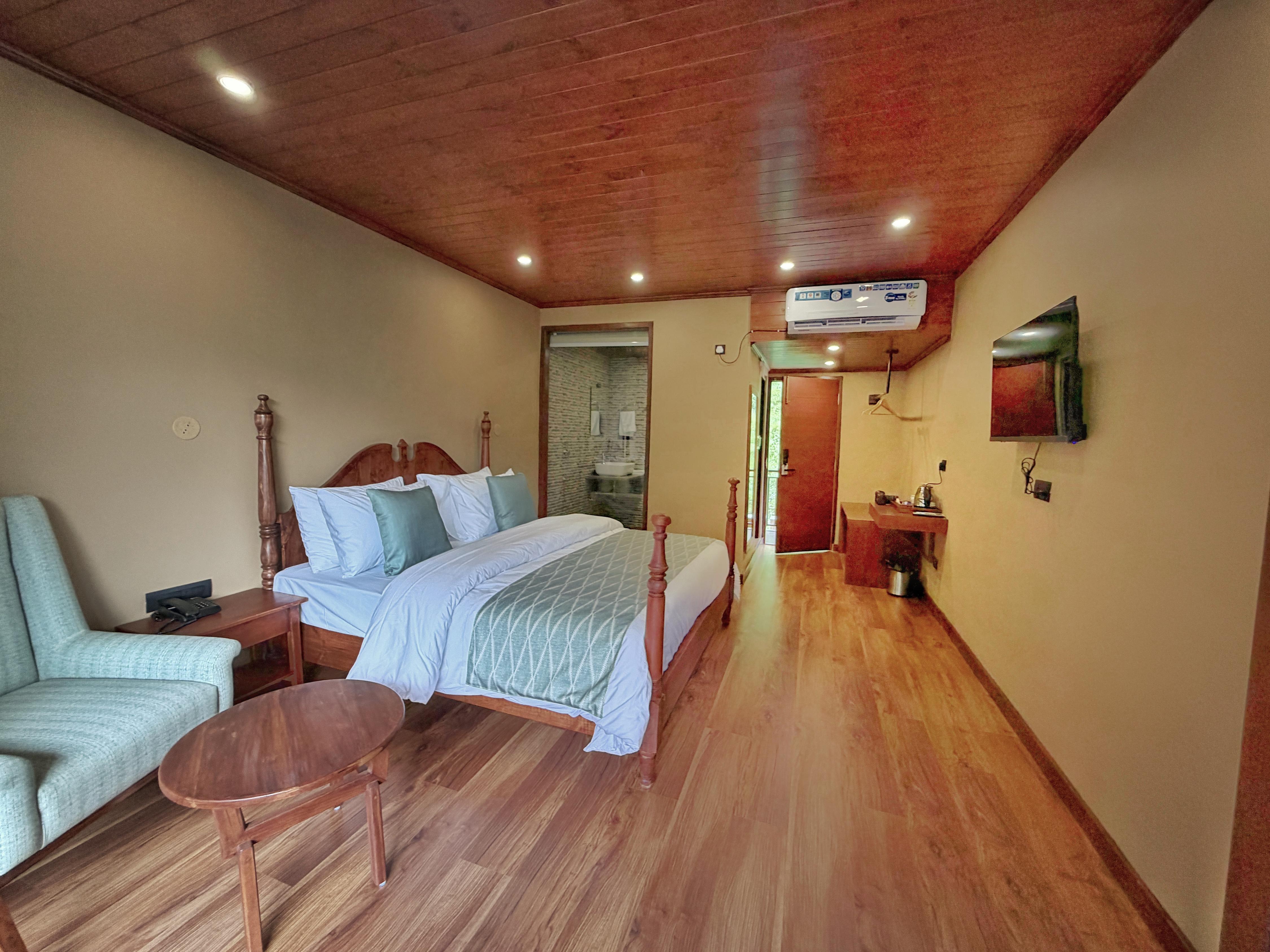 Kunj Kkosh Room Type - Panorama Rooms (with Balcony)