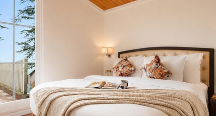 Holiday in Homestay by Alaya Stays Room Type - Premium 4 Bedroom Suite