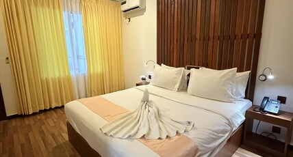 Beach Stone By Vilu Room Type - Deluxe Room with Beach View