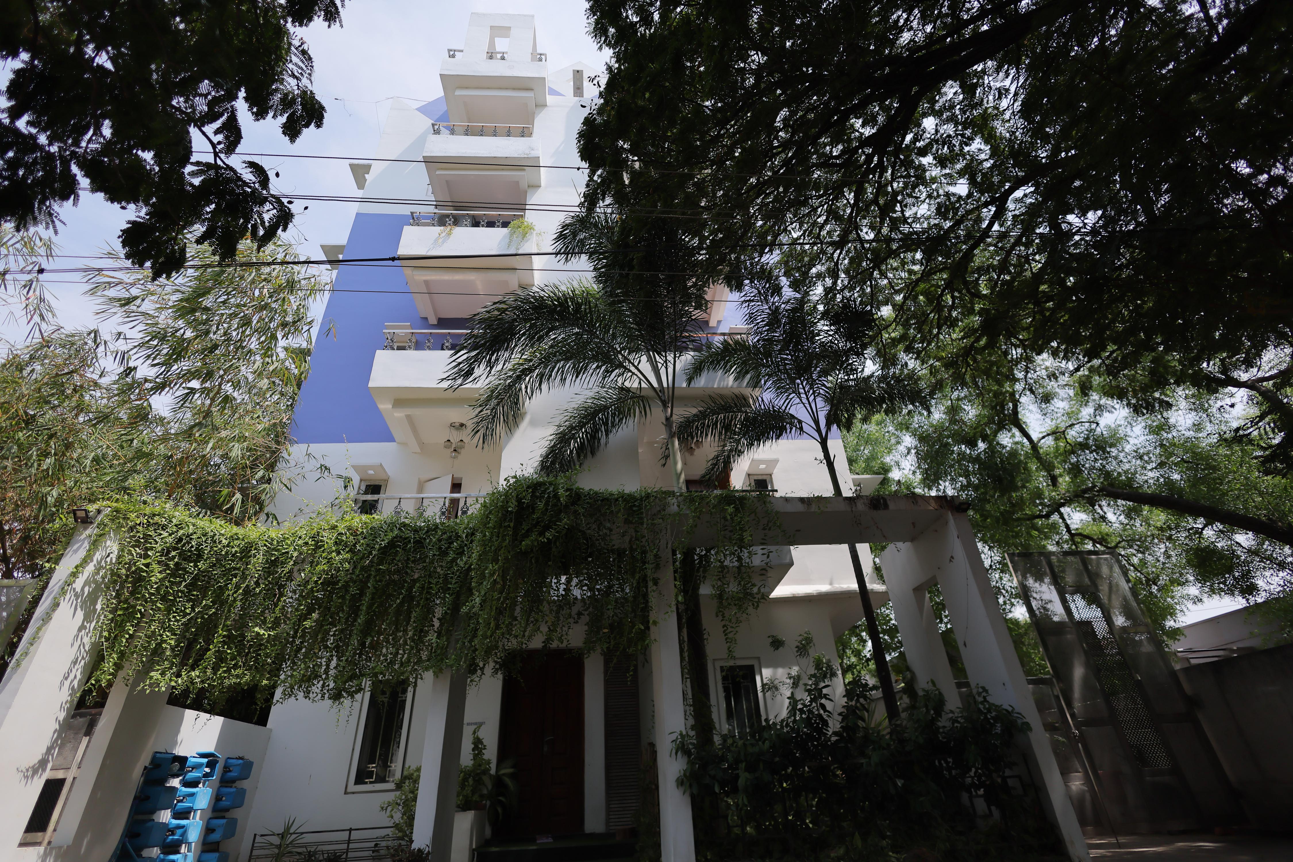 Bahuleya Service Apartments