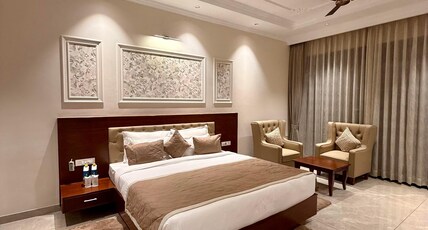 ama Stays & Trails - Baagh Safari Villas,Corbett Room Type - Baagh Villa 05 bedroom