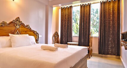 Silver Leaf By Hindusthan Ventures Room Type - Super Deluxe Room