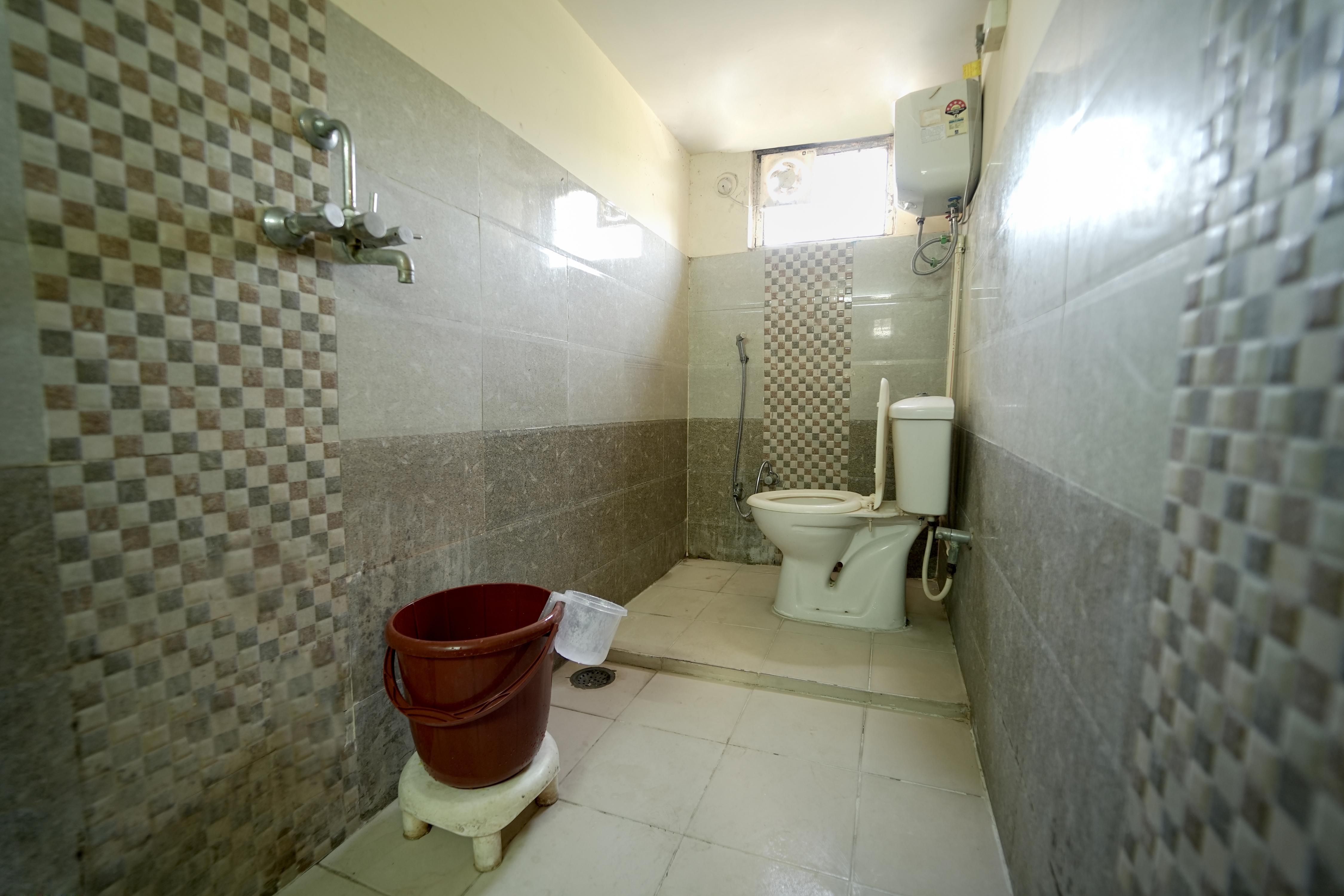 Hotel Uddhav Palace Room Type - Family AC Room