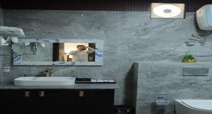 HOTEL CAPITAL INN, Greater Noida Room Type - Family Room
