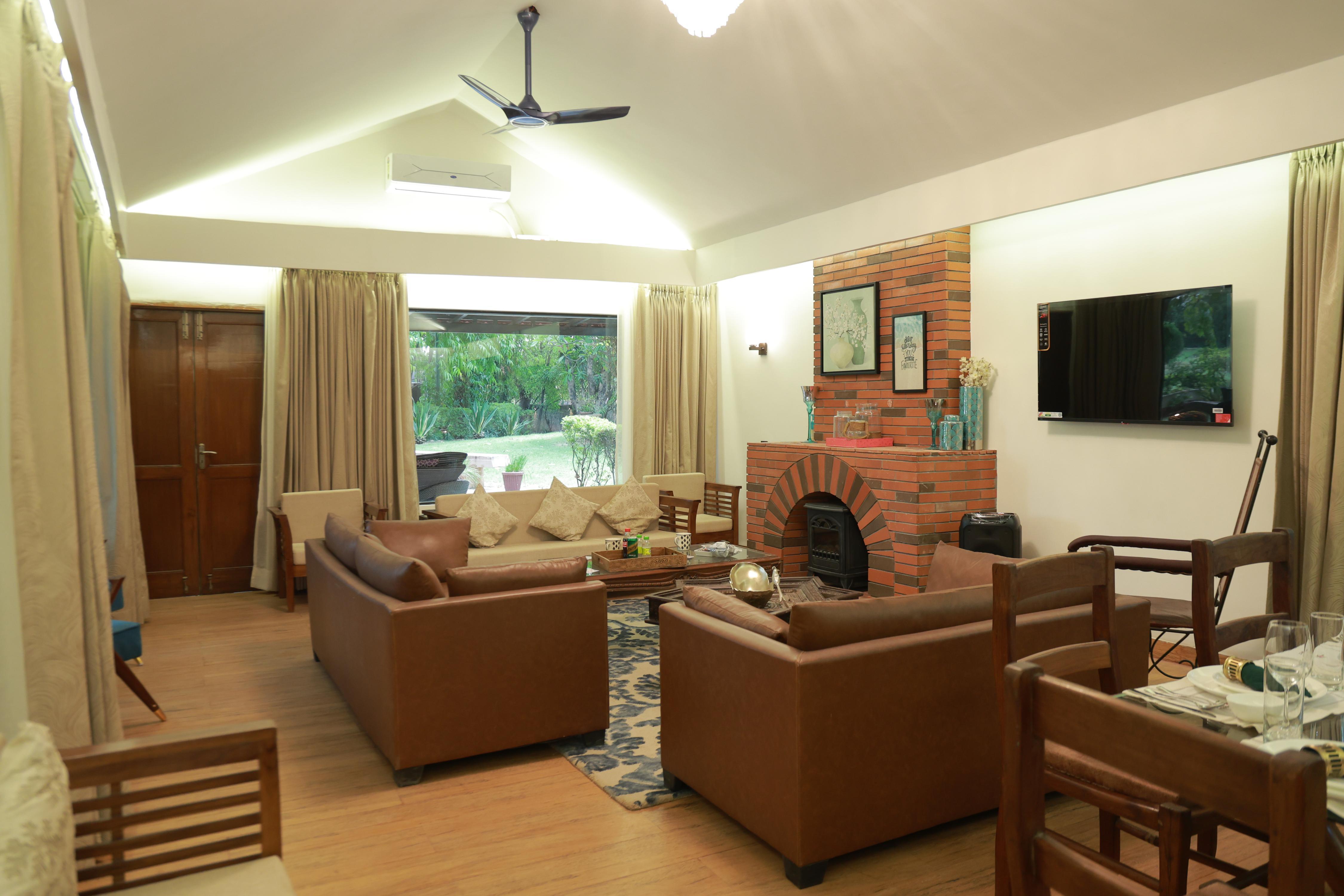 Season's Nest Farm | 5 BHK with Pool Near Gurgaon - Tap to explore photos