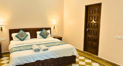 vaibhav Room Type - 102
